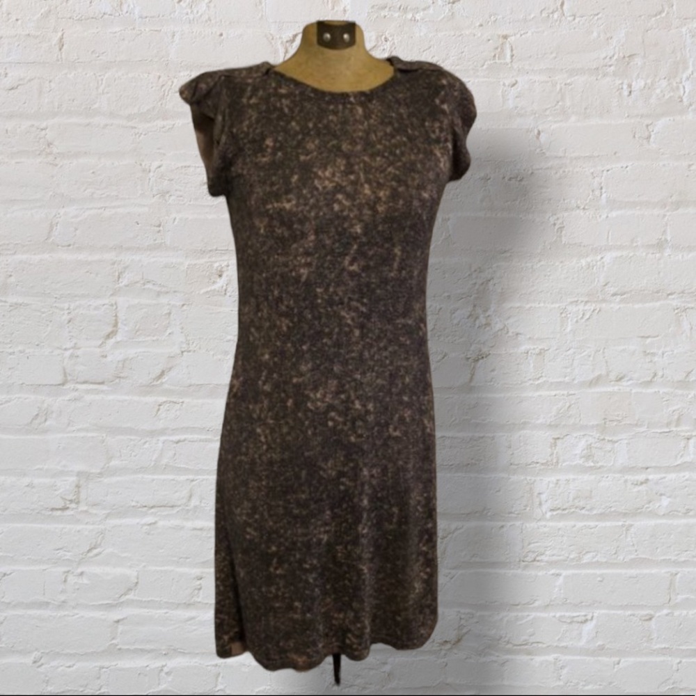 F&F Gray Gold Metallic Stretch Short Cap Sleeve Mini Dress Above Knee Length